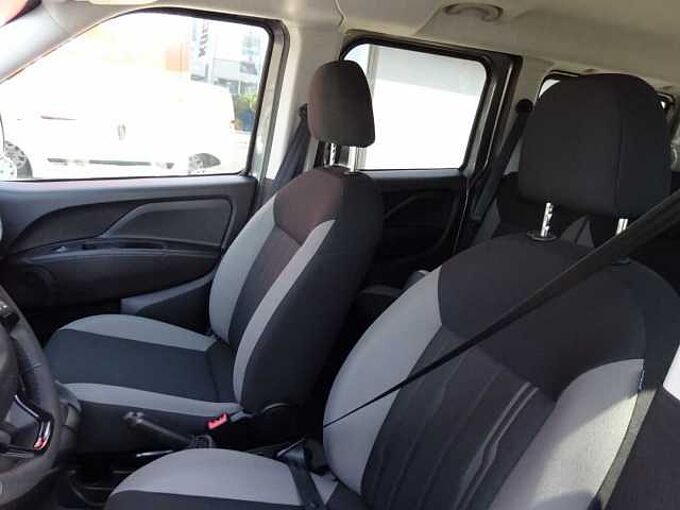 Fiat DOBLO KOMBI 29 | L2H1 | SX | 120D | -32%
