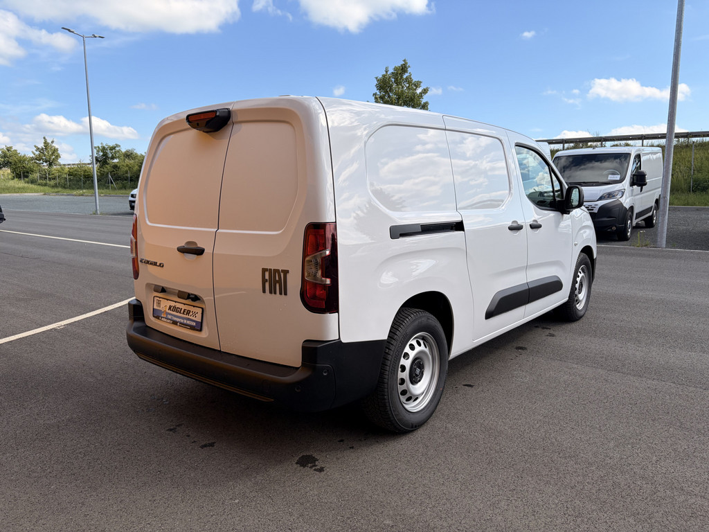 FIAT Doblo Exposé-Bild 4